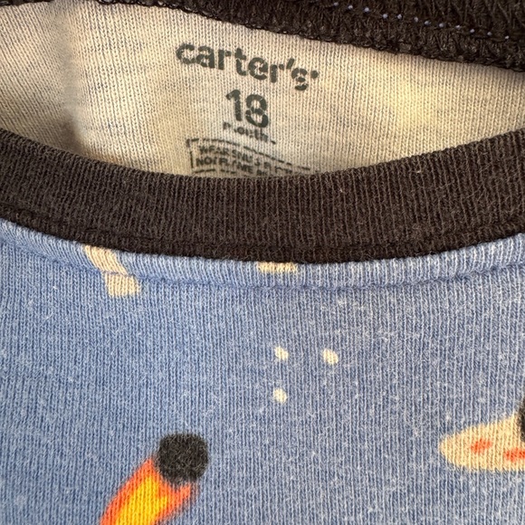 🚀 Carter’s Space Print 100% Cotton Pajama Set | Size 18 Months 🌙 - Picture 2 of 6